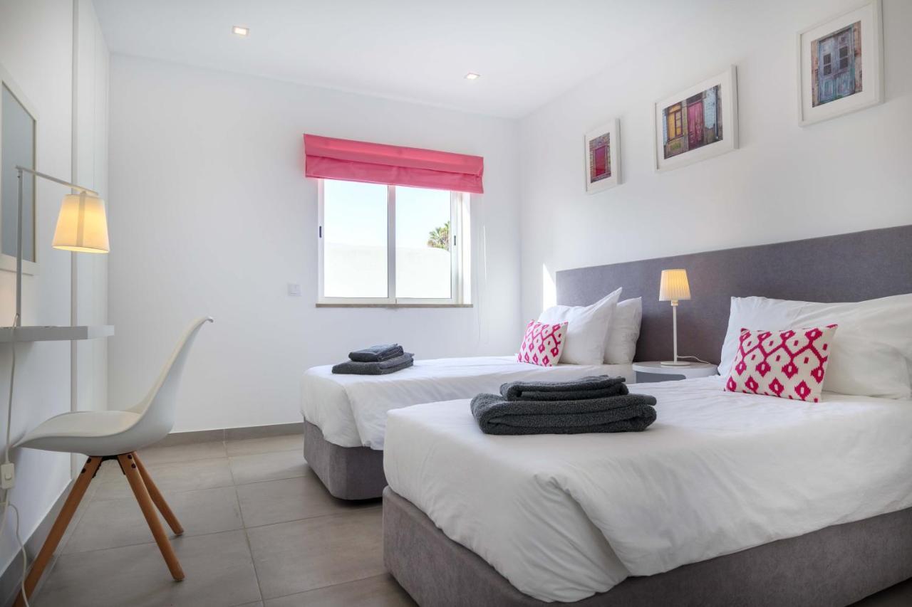 Waterside 3 Bedroom Sea View Praia Da Luz Exterior photo